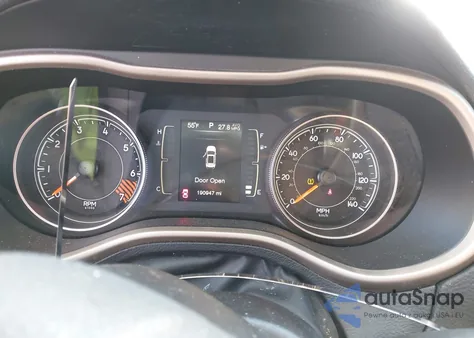 2015 Jeep Cherokee Latitude из США, поврежденный, VIN 1C4PJLCB9FW706383